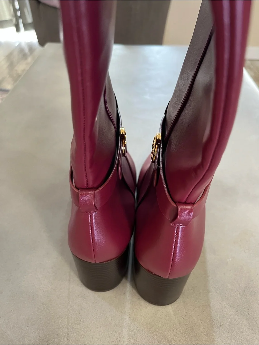Michael Kors Carmen Riding Boots in the color Mulberry Size 11 - Picture 15 of 16